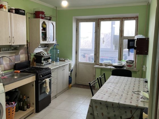 Продається  3 кімнатна квартира Умань