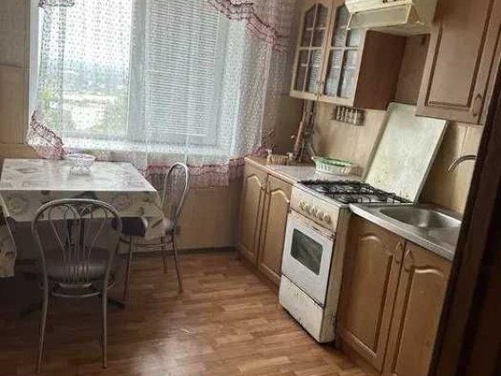 Продается 3-х комнатная квартира на Артема Славянск