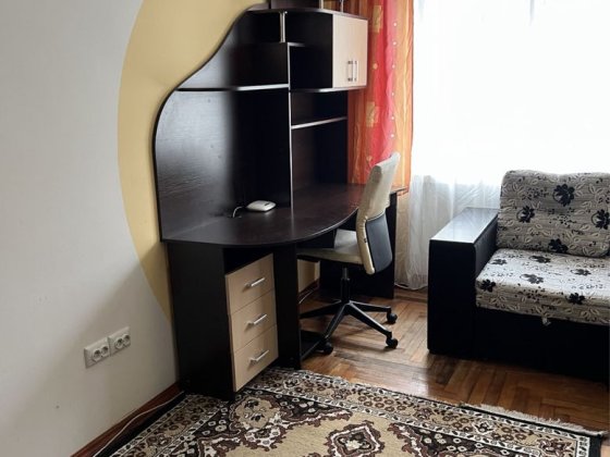 Продам трикімнатну квартиру у м. Трускавець по вул Трускавець