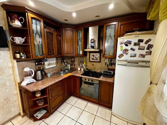 Продам трикімнатну квартиру у м. Трускавець по вул Данилишиних Трускавець