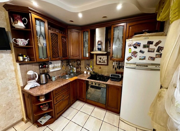 Продам трикімнатну квартиру у м. Трускавець по вул Данилишиних - фото 1