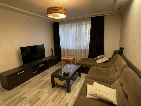 Продаж шикарної 3к/квартирі у Новобудові, з гаражом ! Славянск