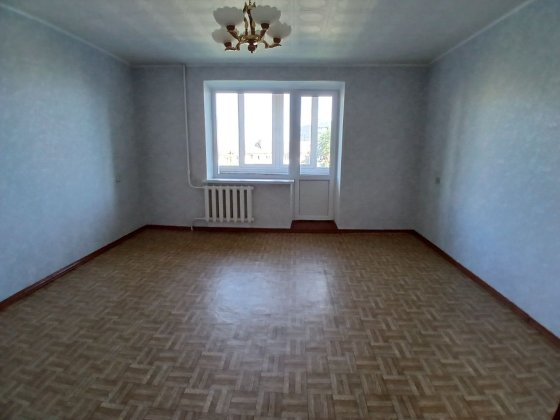 Чотирикімнатна квартира продаж