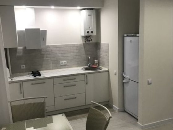 Продам 2-х комнатную квартиру в самом центре 