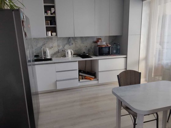 Продаж 2-кімнатної квартири у новобудові з ремонтом | Виставка Хмельницький