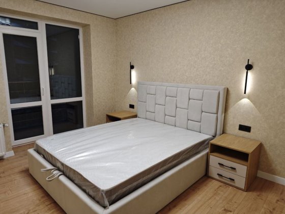 Двокімнатна квартира в Центрі біля парку Хмельницький