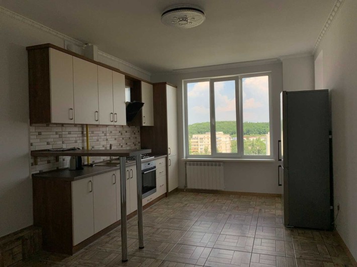 Продаж 3 кім. квартира 100 кв.м. вул. Скоропадського м.Трускавець - фото 1
