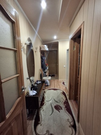 Продам 3х комнатную квартиру - фото 1