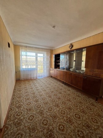 Продам 2 - кімнатну квартиру - фото 1