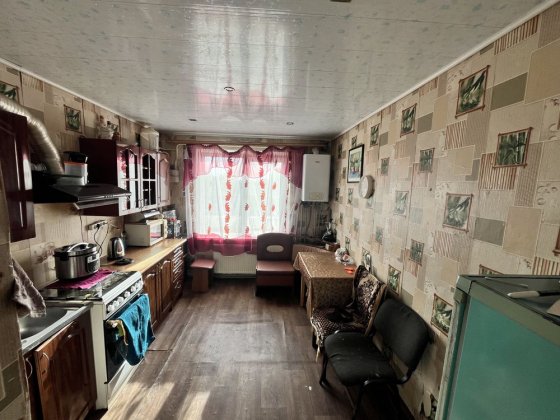 Трикімнатна квартира , селище Кочеток. Чугуев