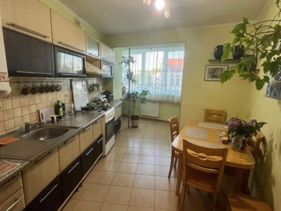 Двокімнатна квартира на другому поверсі . Шептицкий