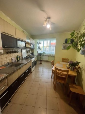 Двокімнатна квартира на другому поверсі . - фото 1