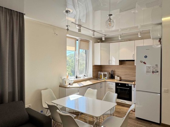 Продам таун -хаус в Чугуеве (рн Здоровья) Чугуев