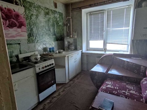 Продам 3 комнатную квартиру Чугуев Чугуев