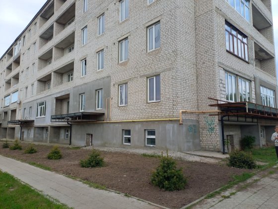 Продам 3х комнатную квартиру в Чугуеве Чугуев