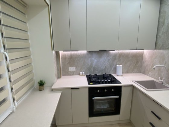 Продам двох кімнатну Шептицький