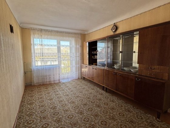 Продається двокімнатна квартира Шептицький