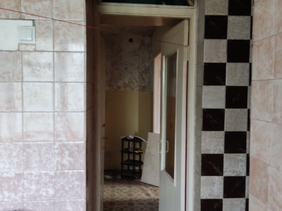 Продам 2-х кімнатну квартиру під ваш ремонт Чугуїв