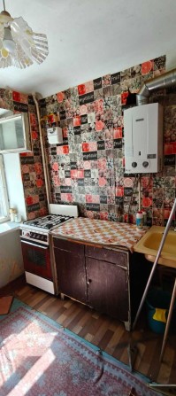 Продається 3-кімнатна квартира у престижному районі Виставка! - фото 1