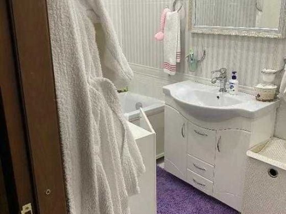 3 к. на Озерной с шикарным ремонтом!!! Полностью укомплектована Хмельницький