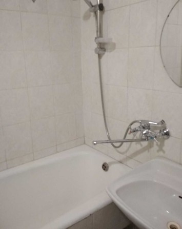 Продається 3 к Виставка, Цегла 59 м2 - фото 1