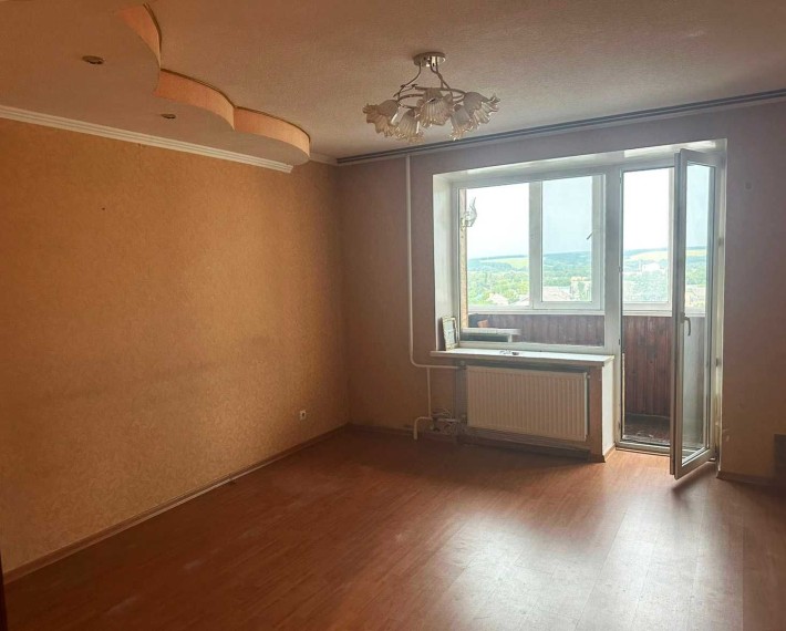 Трикімнатна квартира у Гайсині - фото 1