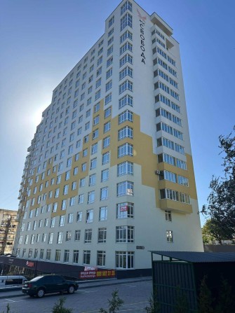 Продається простора квартира у сучасному ЖК «Свобода» на Виставці. - фото 1