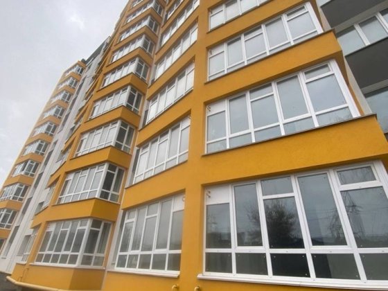 Простора 1-кімнатна квартира в зданому будинку від Рауш! Хмельницький