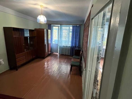 Терміновий продаж, 1к, Виставка, низ ринку, косметичний стан Хмельницький