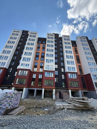 Продам Виставка 4/10 32000₴ Терміново - фото 1