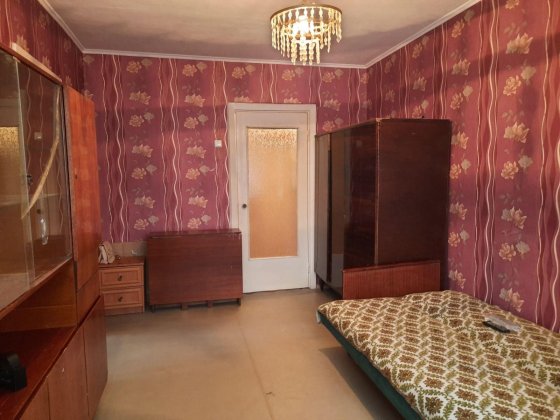 Продається двокімнатна квартира. Район Південно-Західний. Хмельницький