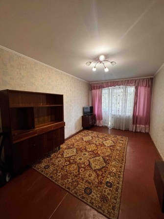 Продаж хорошої 2-кімнатної квартири-Виставка. Мінімальне оформлення! - фото 1
