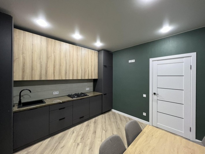 Забудовник Рауш. Ремонт, меблі, техніка! Озерна! - фото 1