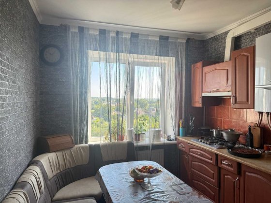 Продаж 3-кімнатної квартири, м. Гнівань Гнивань