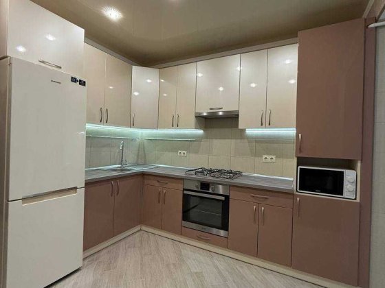 Продаж 1 к квартири Виставка ЖК Щасливий меблі техніка мін переоф Хмельницький