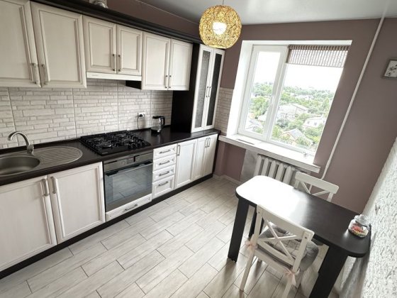 Терміново!!! Торг! Продам 1-к квартиру від власника. Рованці