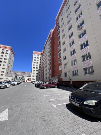 Терміново! Продаж великої 2-кімнатної квартири. Рауш- Виставка. - фото 1