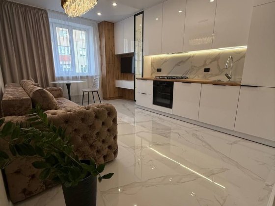 Продаж Шикарної квартири з дізайнерским ремонтом Хмельницький