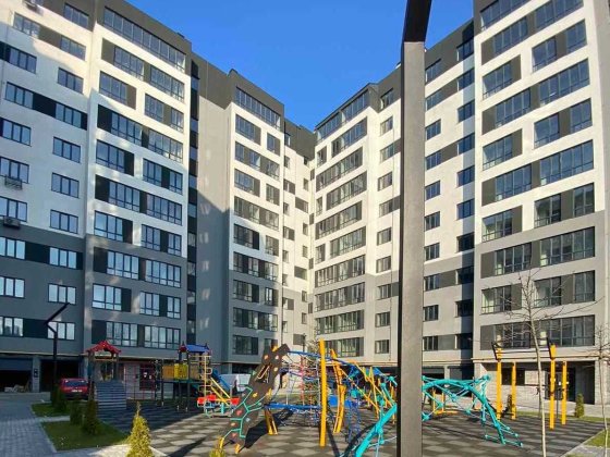 Продаж 2 рівневоі квартири ЖК Автобіографія здана секція. Хмельницький