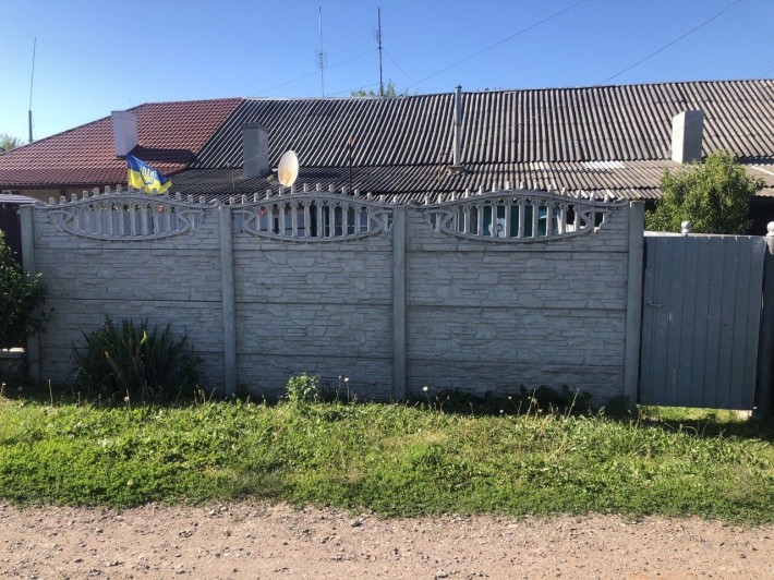 Продам 4 кімнатну квартиру - фото 1