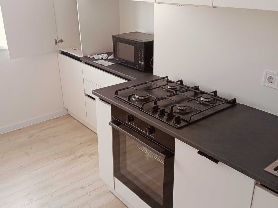 Продам 1-но комнатную квартиру +кабинет Днепр -  Слобожанский пос Слобожанское