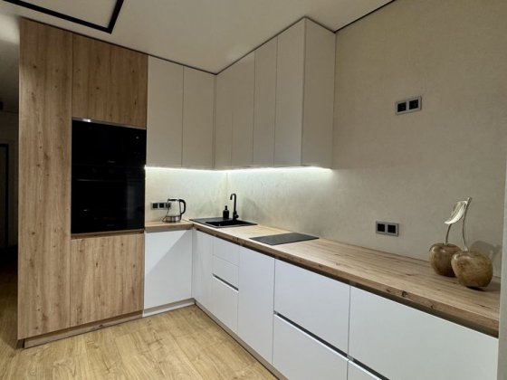 Продам 1-кім кв з якісним дизайнерським ремоном ЖК Брама 2 Слобожанское