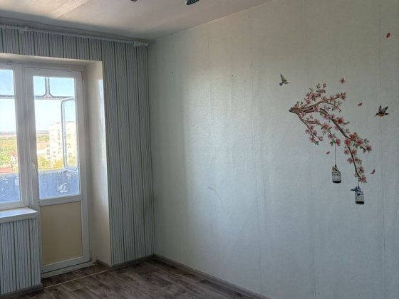 Продам терміново 2-х кімнатну в центрі міста Вольногорск