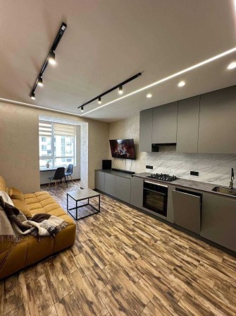 Продам квартиру в ЖК "Дніпровська брама 2". Продаж від власника! - фото 1