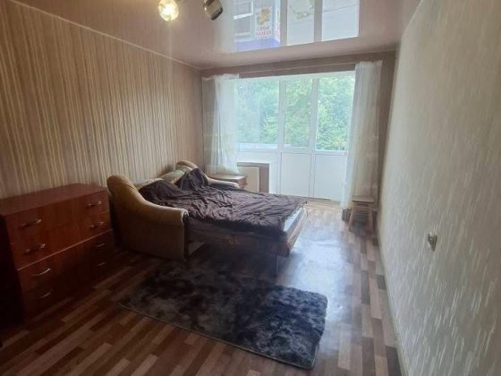 Продам квартиру однокомнатную Синельниково