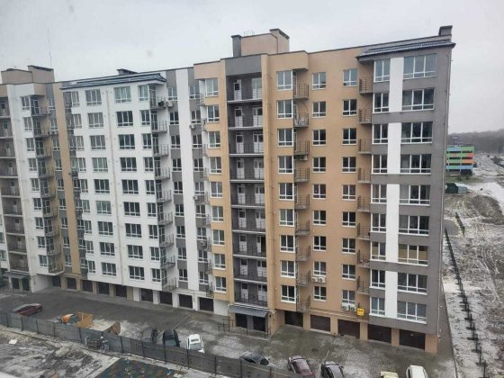 Продам 2к квартиру в ЖК Дніпровська Брама 2 Слобожанское