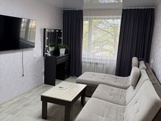 2-кімнатна квартира з ремонтом, нове планування, м. Тернівка Терновка