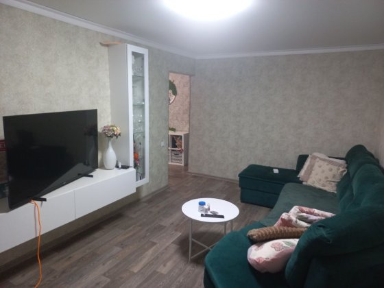 Продам 2х комеатную квартиру Тернівка