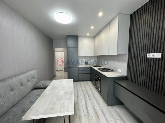 Продаю 2к квартиру с евроремонтом, ЖК Брама-2 Слобожанське