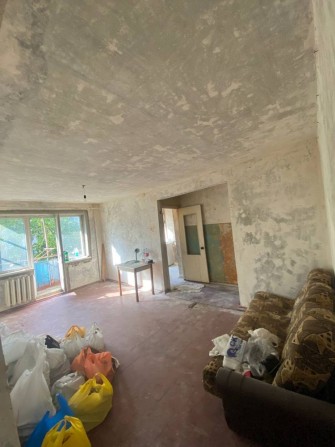 Срочно продам квартиру Терновской район - фото 1